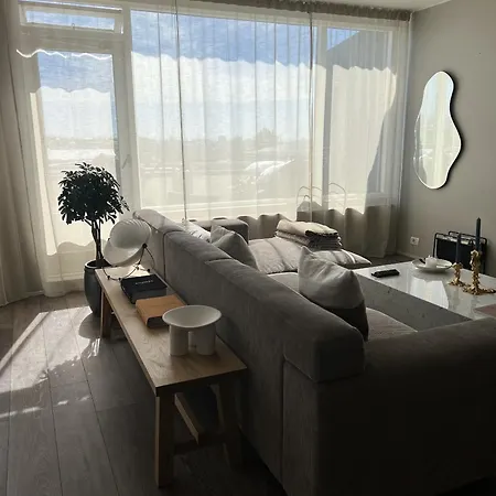 E8 - Cozy 2 Bedroom Apartment In Central Reykjavik, With View Exterior photo