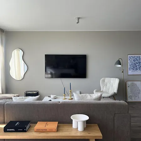 E8 - Cozy 2 Bedroom Apartment In Central Reykjavik, With View Exterior photo